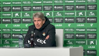 Pellegrini, sobre las rotaciones, la gestión de la portería, los plazos de Amrabat y la lesión desconocida de Ruibal