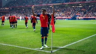 España 3-1 República Checa: La 'Roja' alarga su paseo triunfal