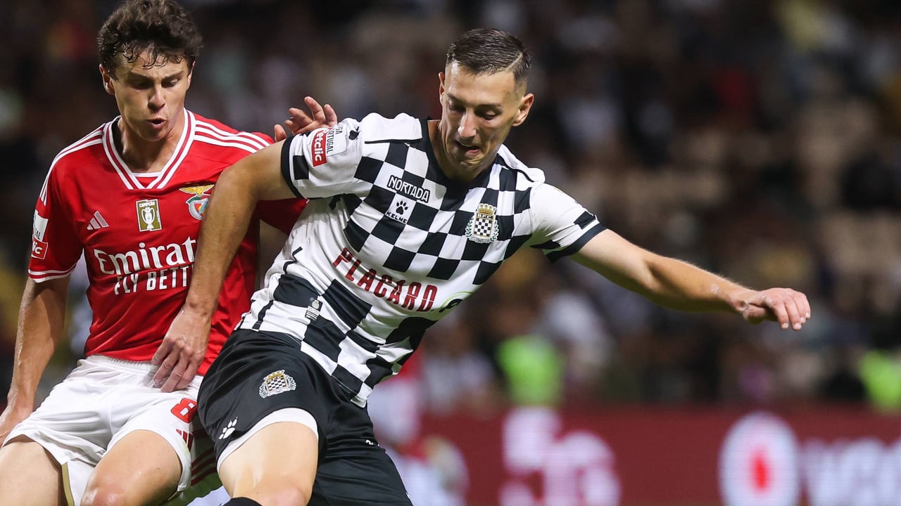 Bozenik se mete en un lío por su no fichaje por el Sevilla