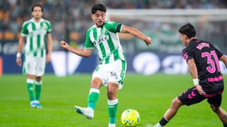 Fornals, MVP contento pero ambicioso: "Jugamos cada tres días y el fútbol no espera a nadie"