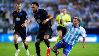 Málaga 1-1 Deportivo de A Coruña: Aubameyang y Chupe firman las tablas en la vuelta de Yeremay