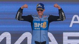 Álex Márquez gana en Jerez con Marc Márquez por los suelos y Marco Bezzecchi más líder