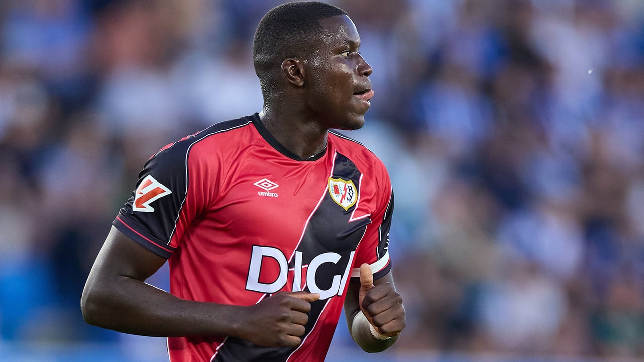 Negocio confirmado con el traspaso de Nobel Mendy al Rayo Vallecano: el dinero que ingresa el Betis