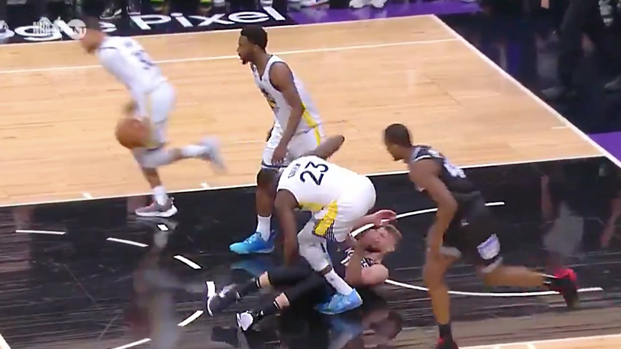 ¡Tremendo! Draymond Green agrede y manda al hospital a Sabonis