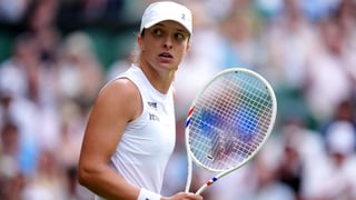 Swiatek se salva y Andreeva quiere dar el salto en Wimbledon