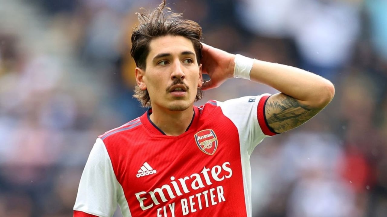 Con el Arsenal... pero Héctor Bellerín no olvida a su Betis ni a Nabil Fekir