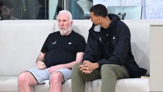 Gregg Popovich se casa con la exmujer de uno de sus antiguos ayudantes en los Spurs