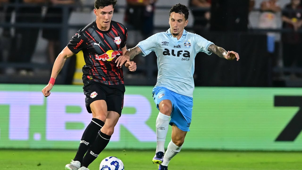 El Oviedo ata a Thiago Borbas, el '9' que pedía Almada