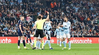 La sorpresa del vestuario del Celta por la expulsión de Borja Iglesias: ﻿"No va con la tarjeta de primeras... pasaron un par de minutos"