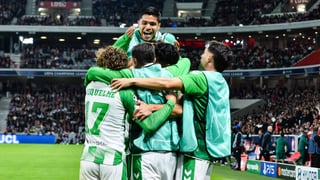 El rentable pique entre 'Cucho' Hernández y Troy Parrott que agradece Manuel Pellegrini
