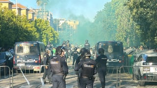 La Policía Nacional consigue evitar dos reyertas entre radicales de Real Betis y Sevilla FC en La Cartuja