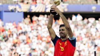 El Manchester City rechaza la primera oferta del Barcelona por Rodri Hernández
