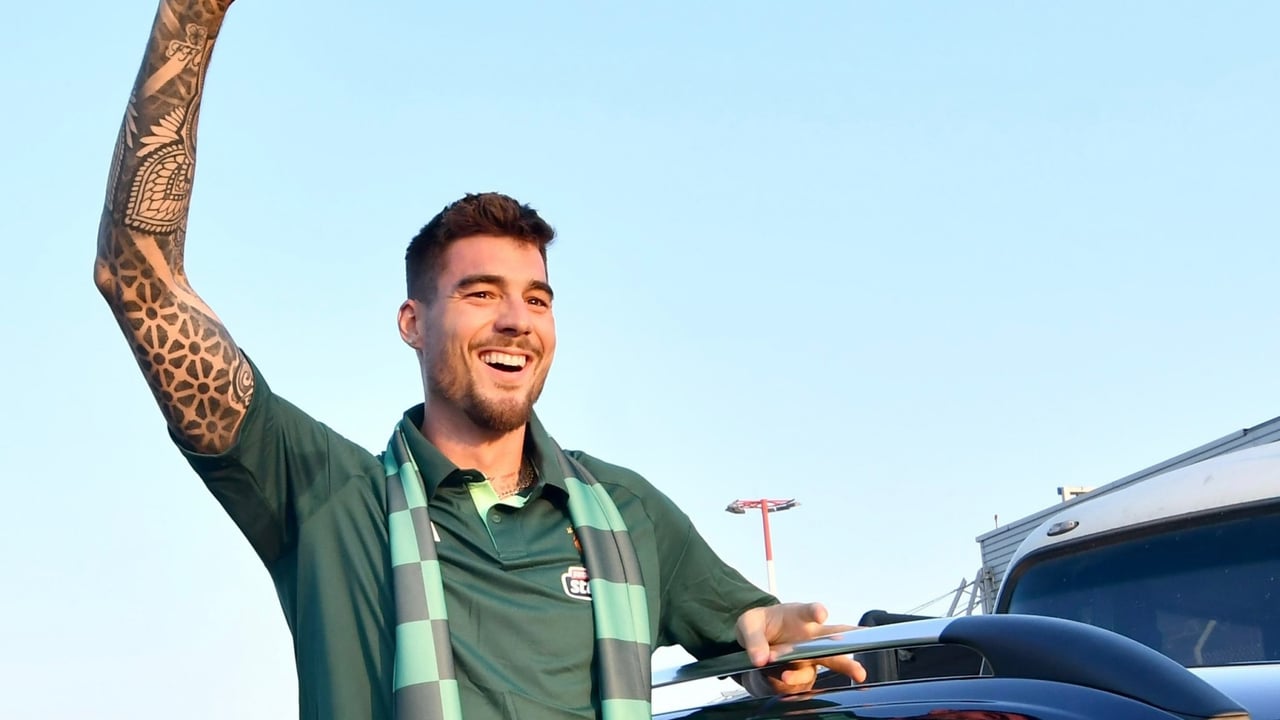 Juancho Hernangómez aterriza en Grecia como un héroe