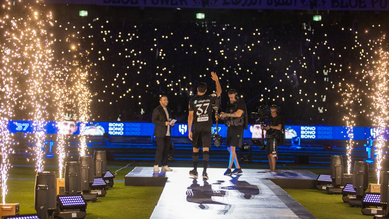 La espectacular fiesta del Al-Hilal para dar la bienvenida a Bono y Neymar