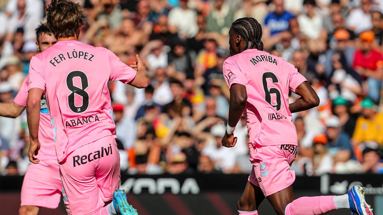 El puzle del mediocampo en el Celta de Vigo