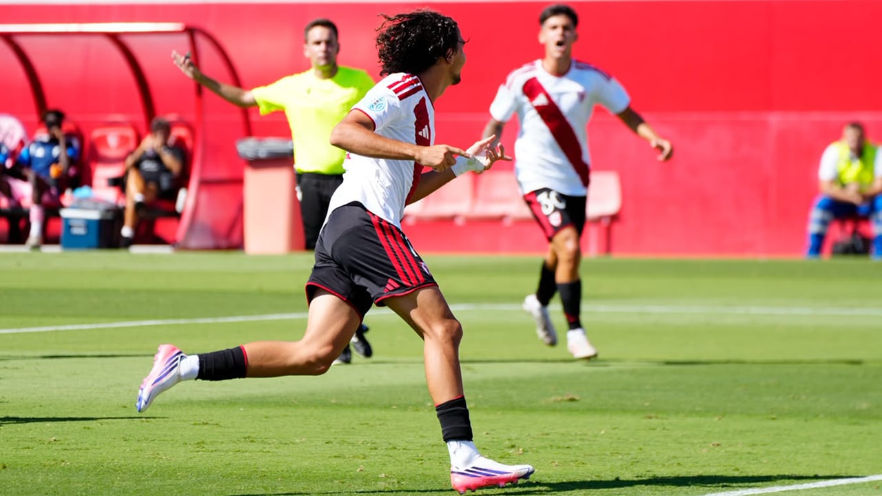 Sevilla Atlético 3-0 Marbella: Nico Guillén saca pecho en el brillante estreno en el Estadio Jesús Navas