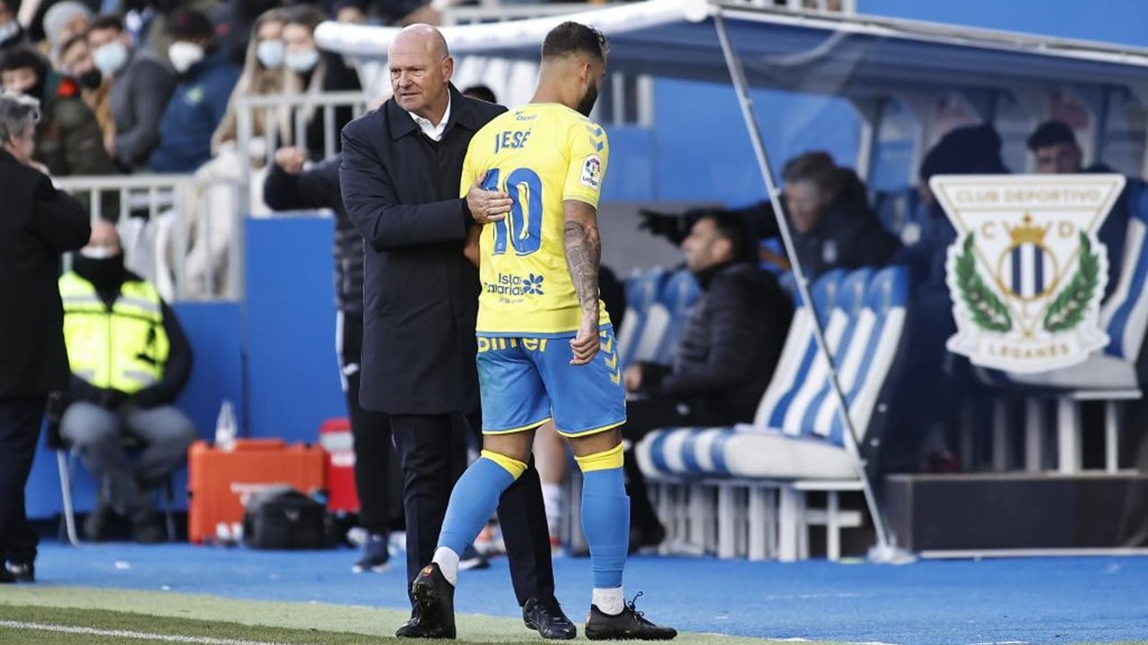 Pepe Mel se ofrece a ayudar