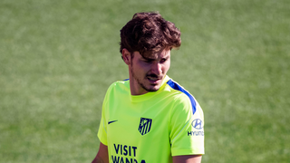Inesperado palo a Julián Álvarez, jugador del Atlético de Madrid: "No juegas hasta el 1 de enero"