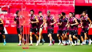Un fichaje hiperactivo, una salida inminente y un sancionado marcan la convocatoria del Sevilla para visitar al Athletic: Kochorashvili, sí; Vargas y Kike Salas, no 