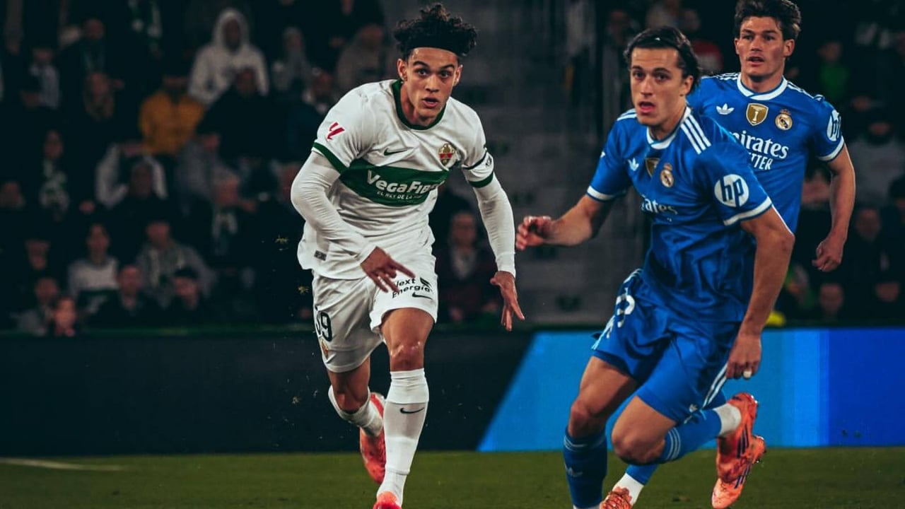 Lamine Yamal celebra el empate del Elche con un mensaje a Héctor Fort