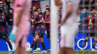 Levante 2-0 Sevilla: Iván Romero apuntilla y el 'lobo' ha venido