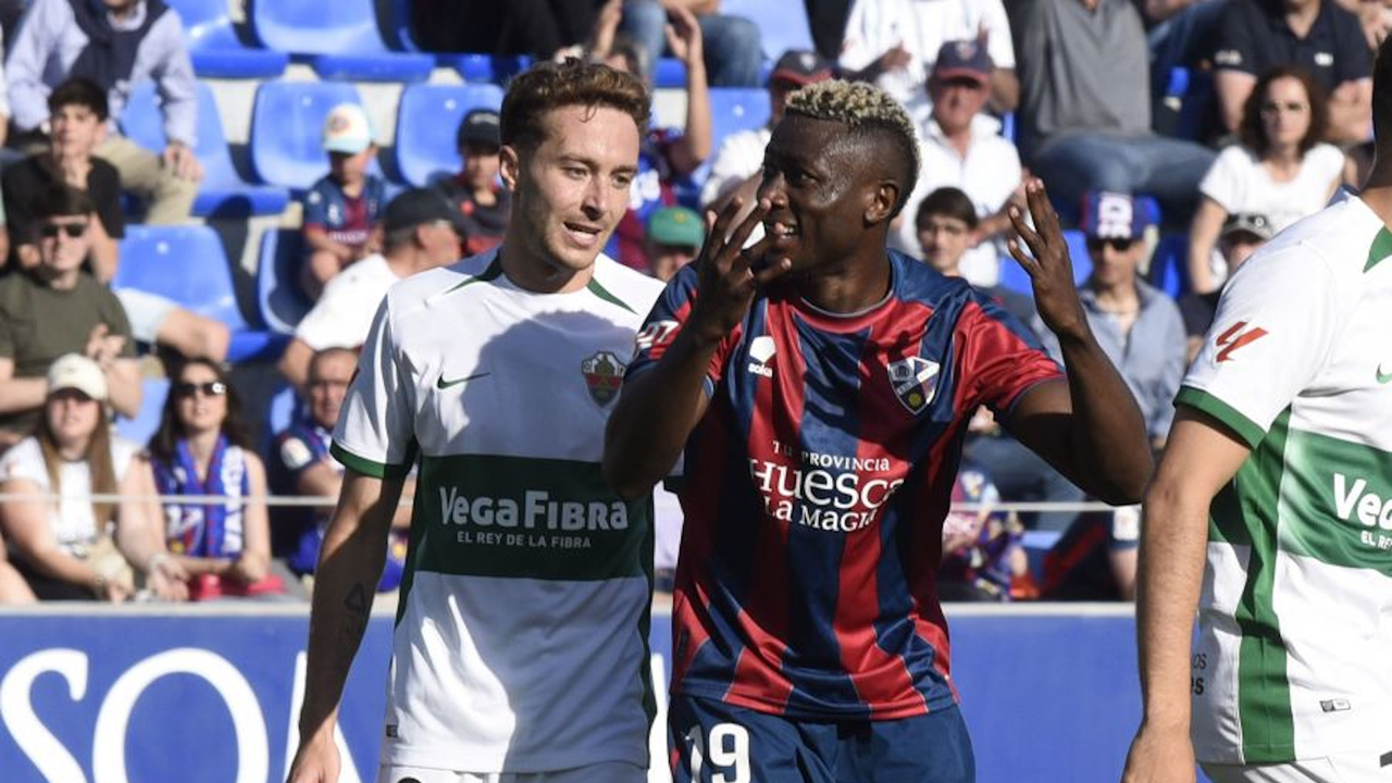 Huesca 2-1 Elche: El Alcoraz quiere ser de Primera