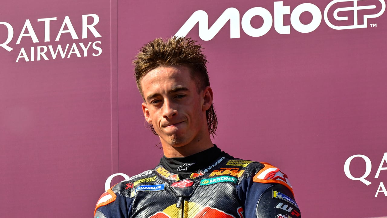 Acosta eleva el tono contra Marc Márquez para justificarse con KTM: "Me voy porque soy español. Quiero ganar a Márquez con la misma moto"
