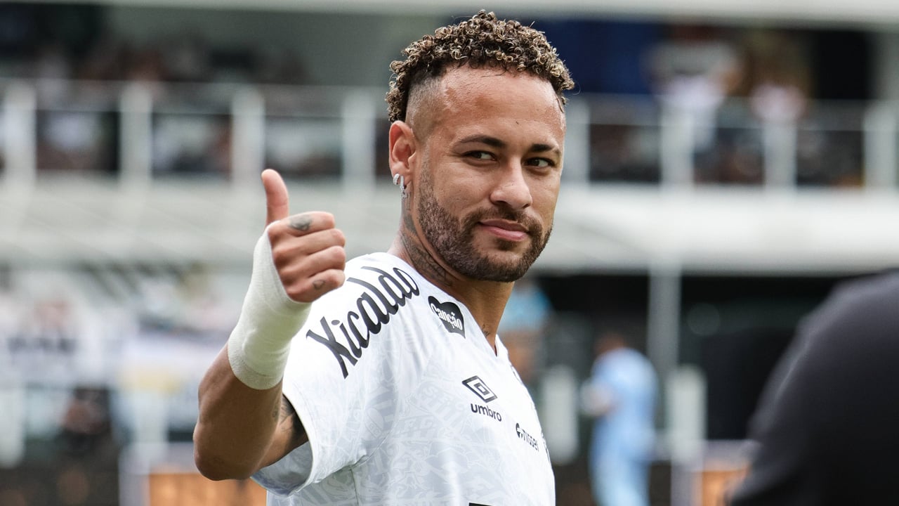 Neymar descarta Europa y renueva con el Santos hasta diciembre