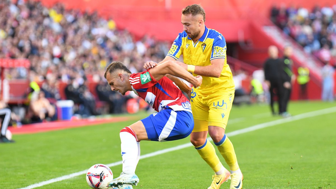 Escándalo en la previa del Granada - Cádiz y con el Málaga salpicado