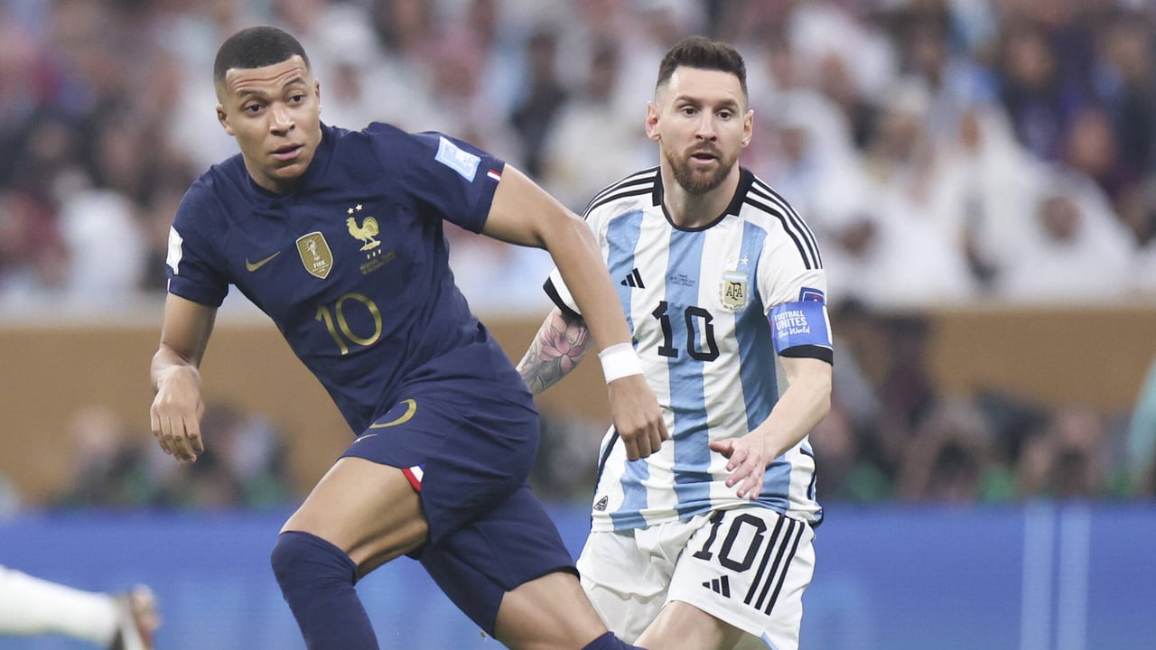 Messi y Mbappé se juegan hoy el título de máximo goleador de la historia de los mundiales