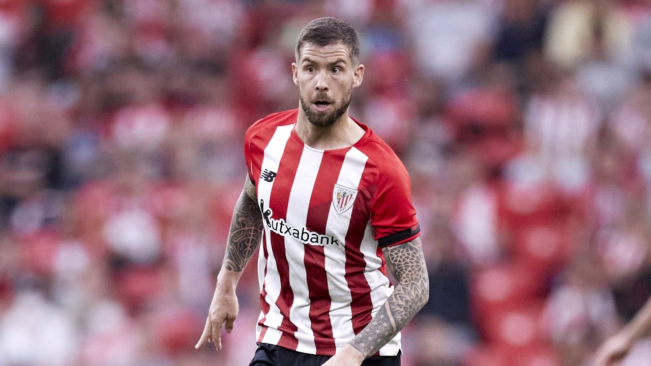 El viaje que aclara el futuro de Iñigo Martínez