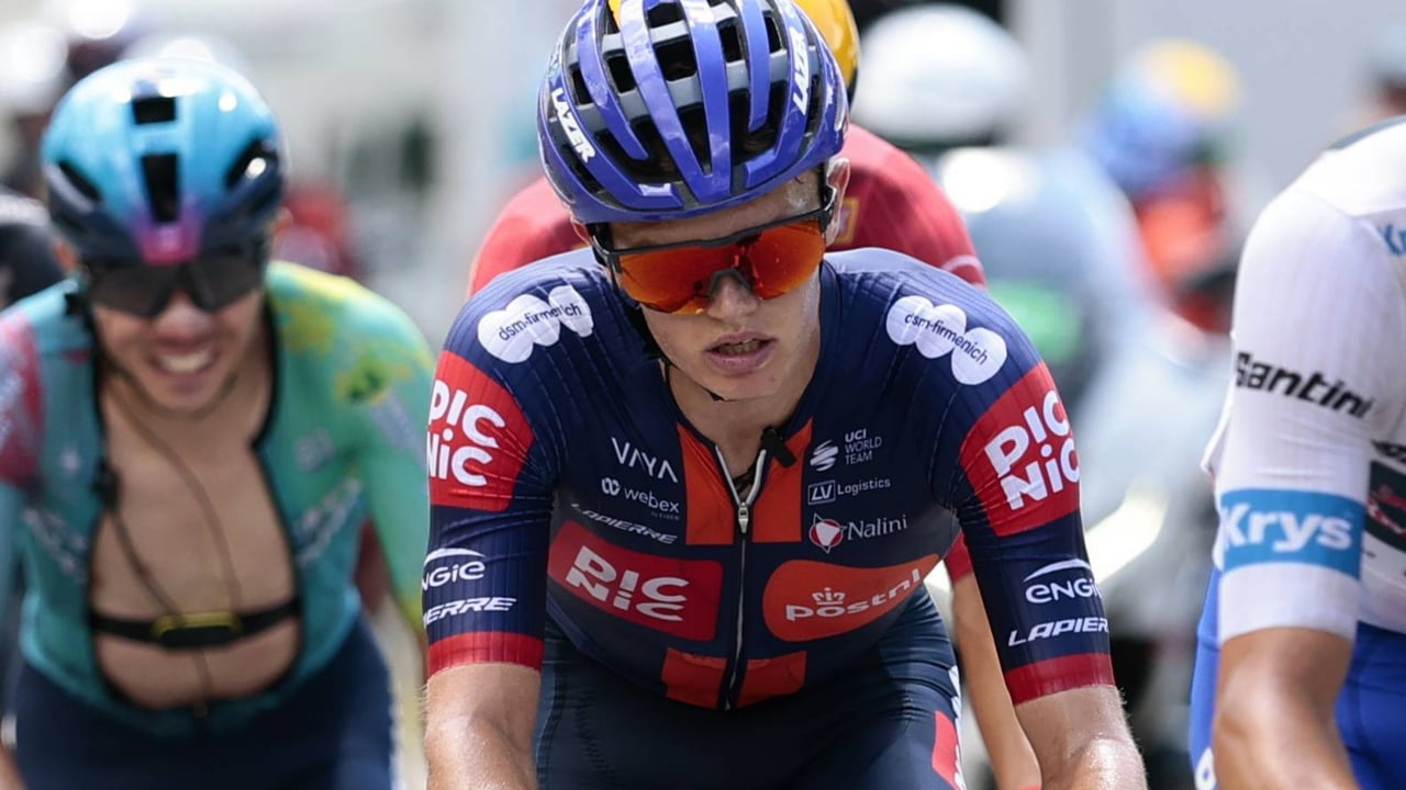 Oscar Onley deja abierto su futuro: "Las cosas están un poco en el aire"