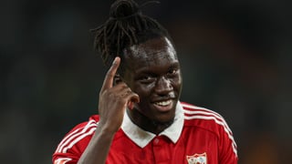 Primera decisión trascendental de Luis García Plaza: Batista Mendy