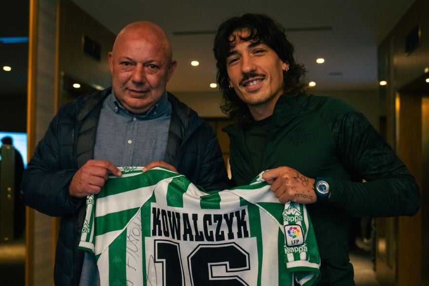 Duro palo a Bellerín por su palabras sobre el fútbol femenino: "Yo creo que Héctor no tiene ni idea de lo que habla"