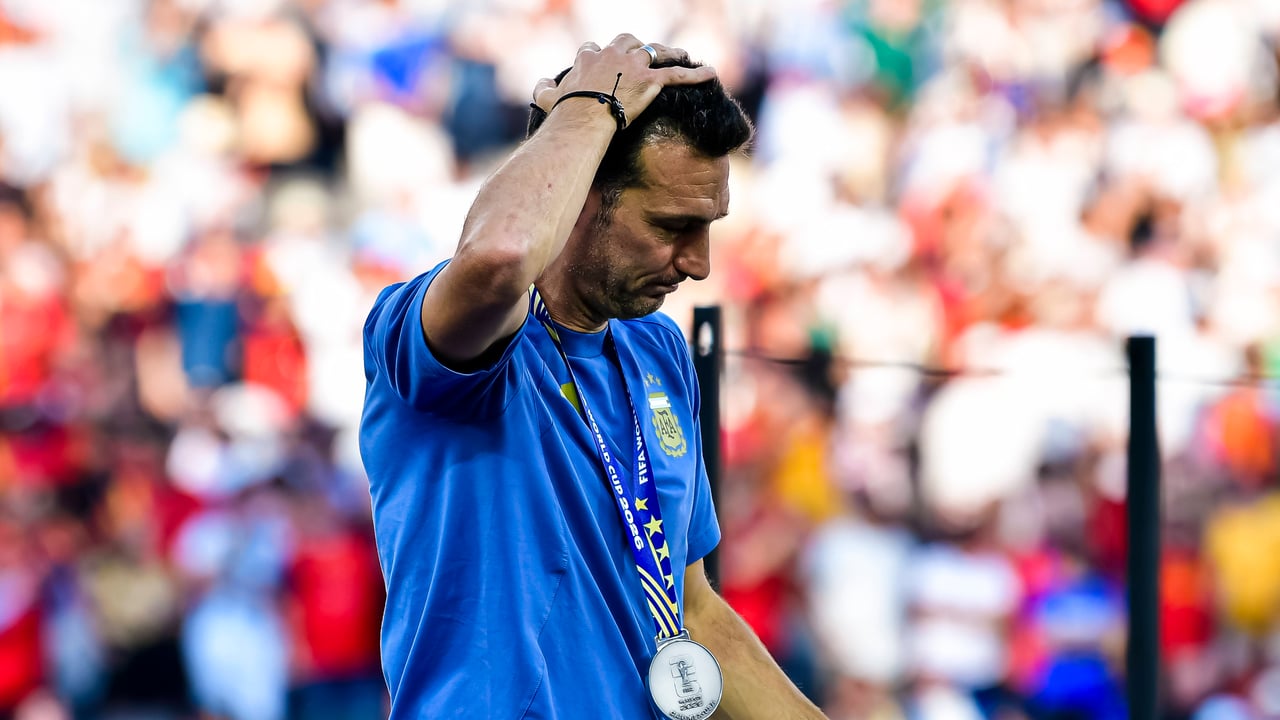 Scaloni lanza un dardo tras la final del Mundial: "Aguantar baldazos de gente que no nos conoce"