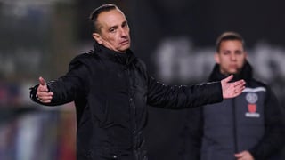 José Luis Oltra, entrenador del Huesca, carga contra sus jugadores: "Son errores impropios de la categoría y del fútbol profesional"