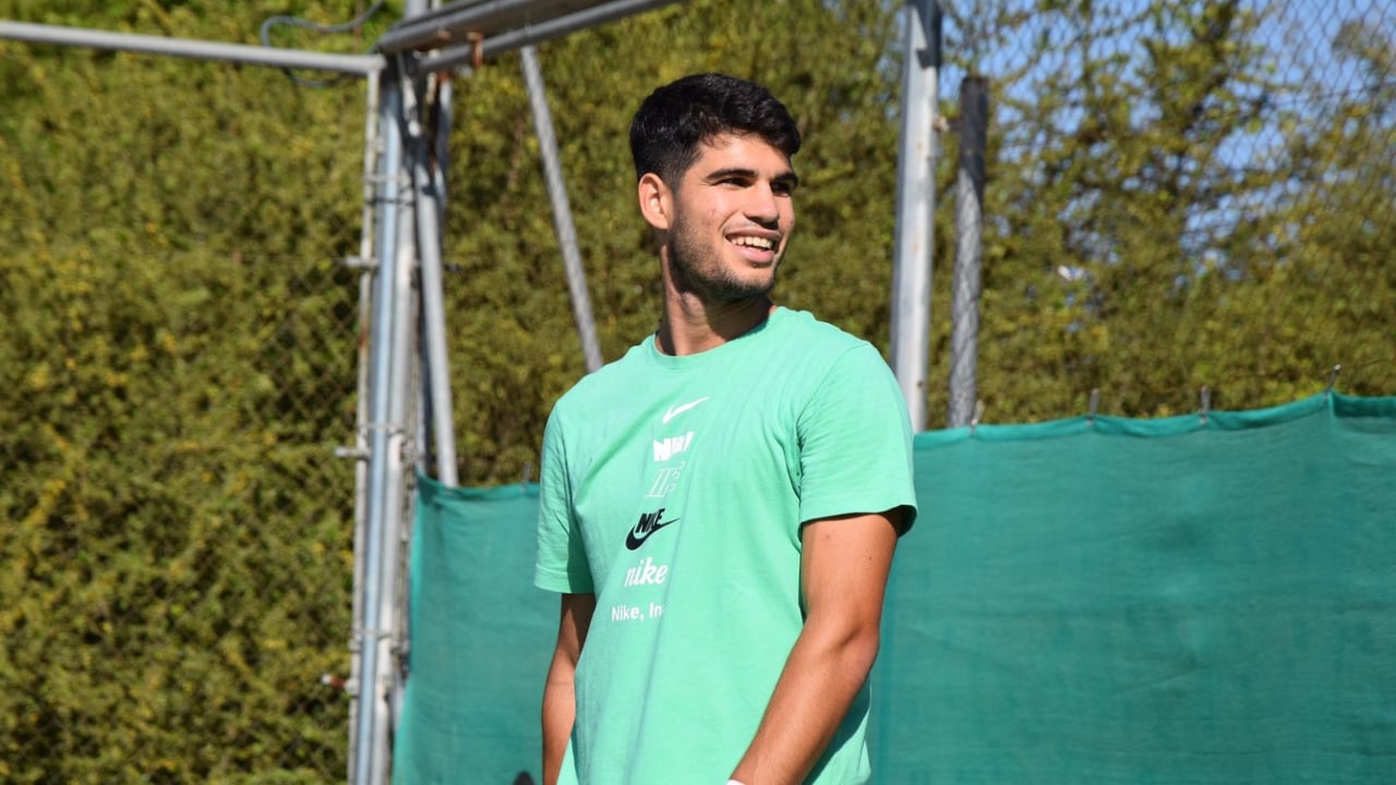 Carlos Alcaraz comienza la gira asiática con el "objetivo" de recuperar el número 1