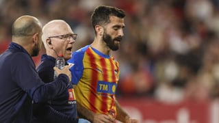 El Valencia recibe buenas nuevas sobre Gayà