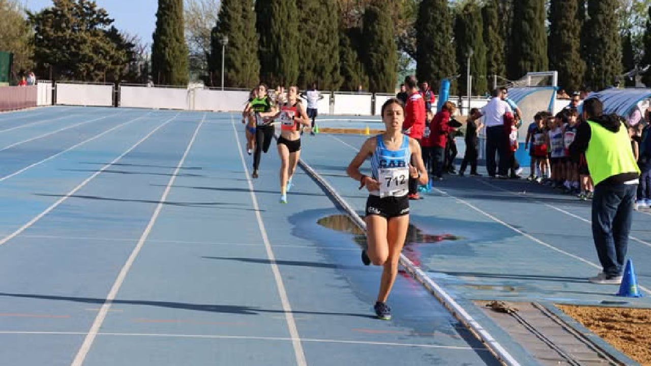 Osuna vivió una emocionante jornada de atletismo