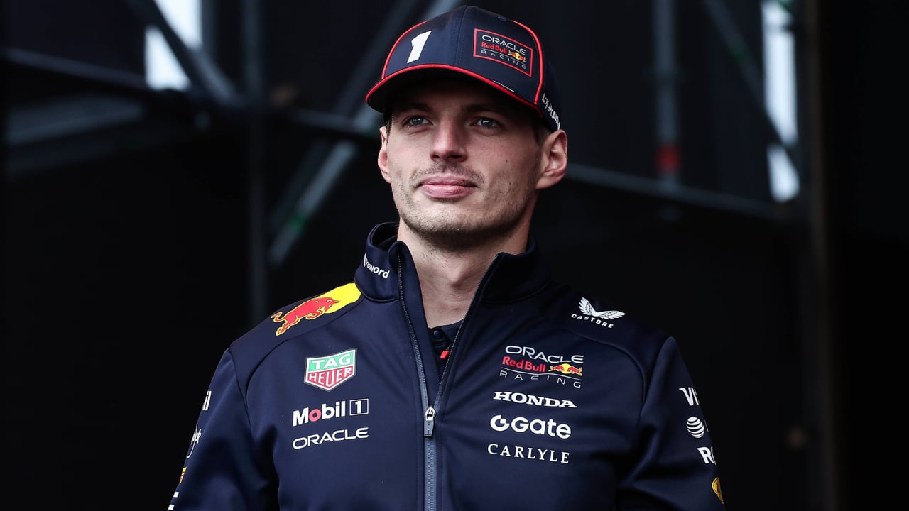 El representante de Verstappen la lía con su futuro