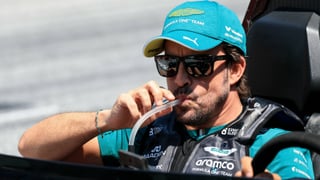 Fernando Alonso le manda un mensaje a Aston Martin para continuar
