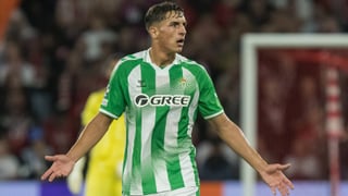 Facundo Bernal pierde protagonismo en el Betis por la decisión de Pellegrini y el Barça decidirá su situación