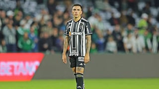 Renzo Saravia pasa el reconocimiento médico con el Valencia: "﻿Vengo para cuatro meses pero a intentar quedarme más tiempo﻿"