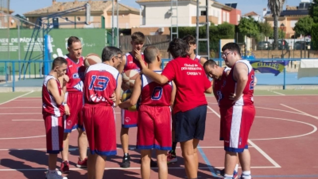 El Circuito Provincial de Deporte Adaptado fomenta el baloncesto inclusivo