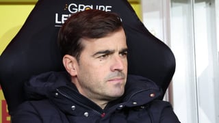 El Bayer Leverkusen hace oficial la llegada de Carles Martínez y rechaza la opción de Rayo Vallecano, Girona y Osasuna