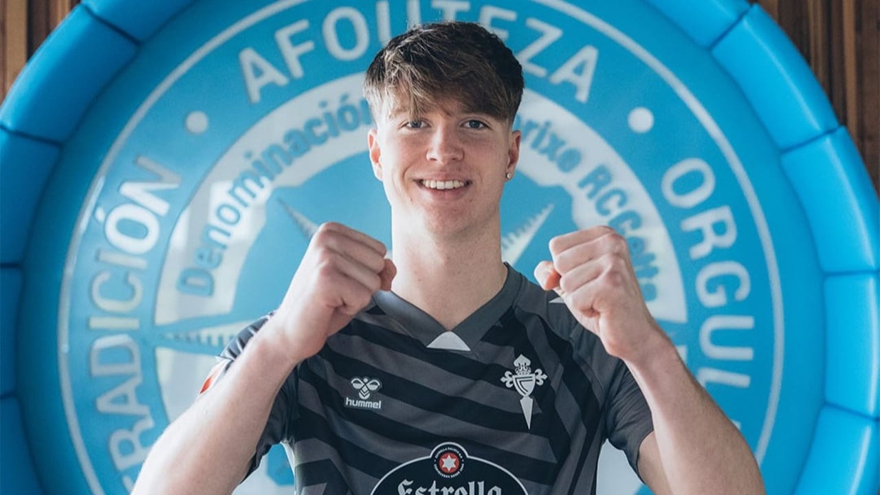 El RC Celta blinda a una de sus jóvenes estrellas de la cantera: Izan Server