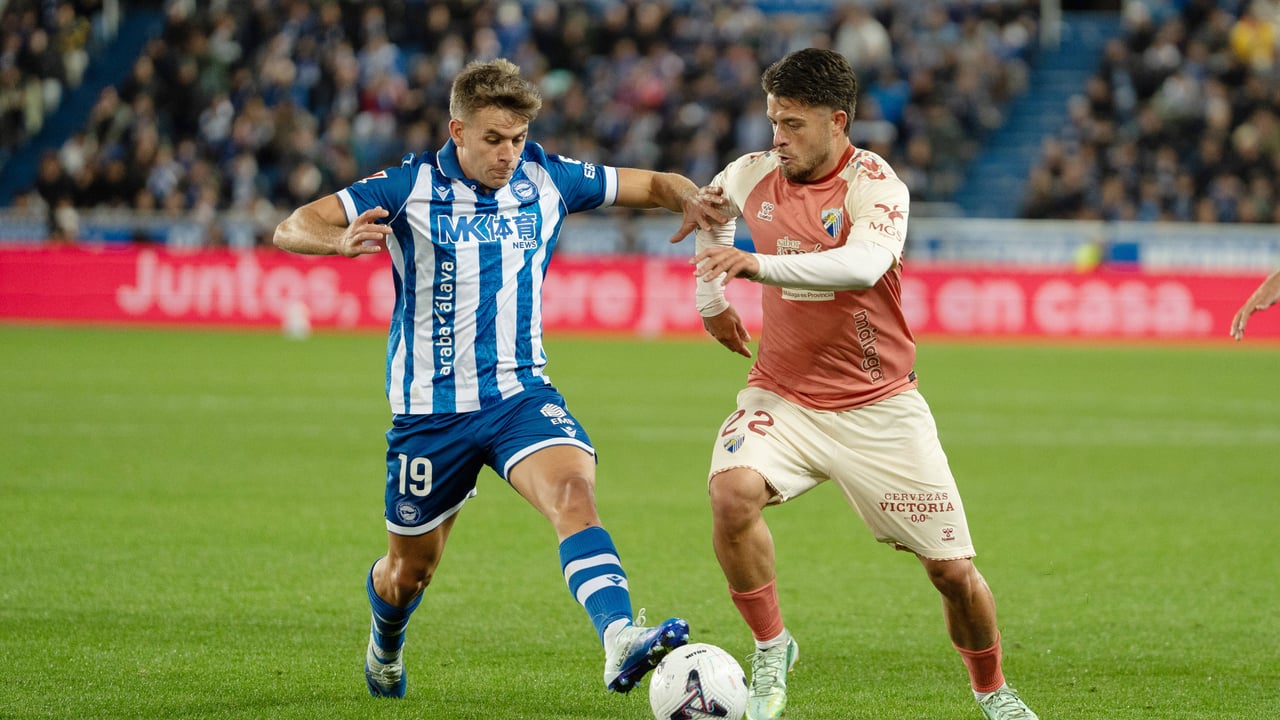 Alavés 1-1 Málaga: Un empate que llega en el minuto 90