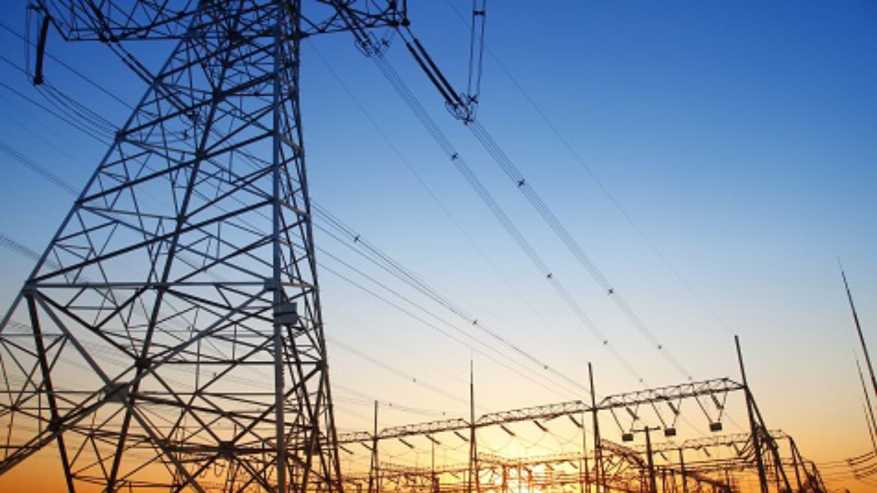 Precio de la luz para el sábado 21 de enero de 2023: cuándo está más barata y más cara