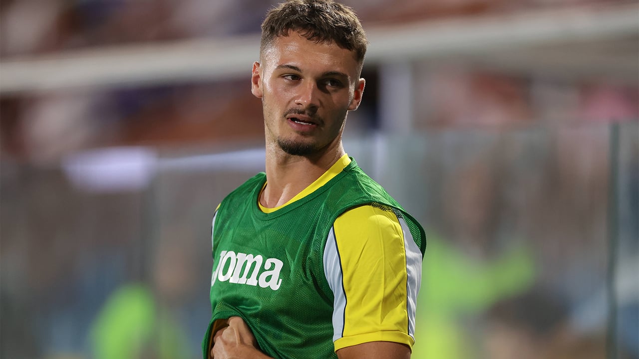 El Villarreal oficializa su 17ª salida del verano: Pau Cabanes ya tiene nuevo equipo