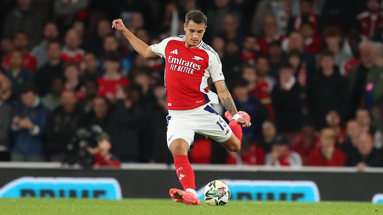 El central que gusta a Víctor Orta saldrá al mercado